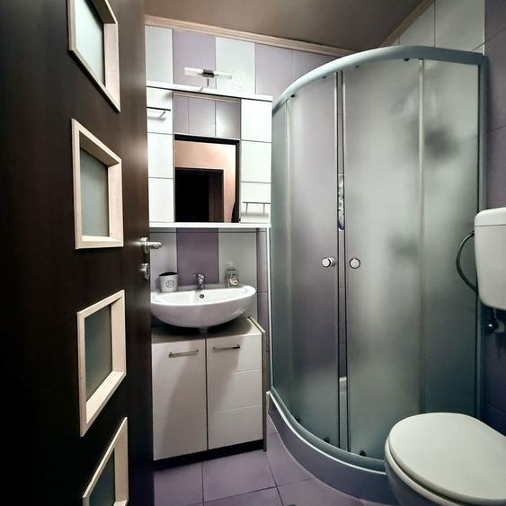 Apartament 3 camere,2 bai,zona Politie - 7