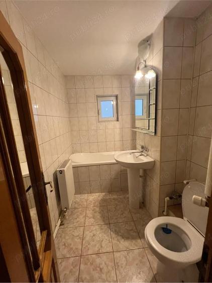 Vand apartament 3 camere zona Buzaului - 2