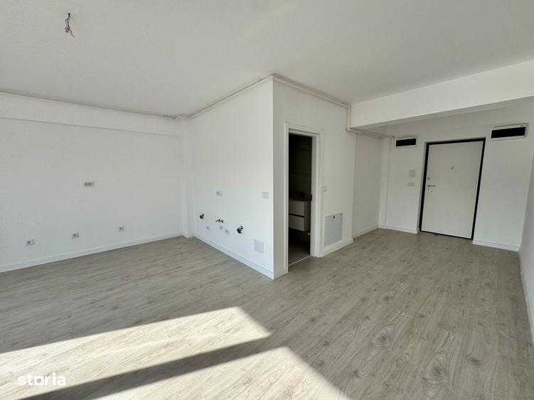 STUDIO / PARCARE INCLUSA / NEMOBILAT / IVORY / ROND OMV - 2