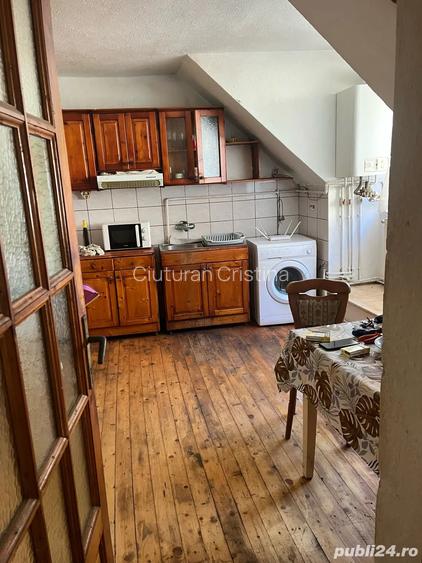 Apartament la casa