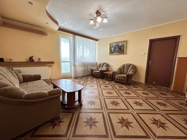 Basarabia-Piata Muncii 3 Camere 66mp!