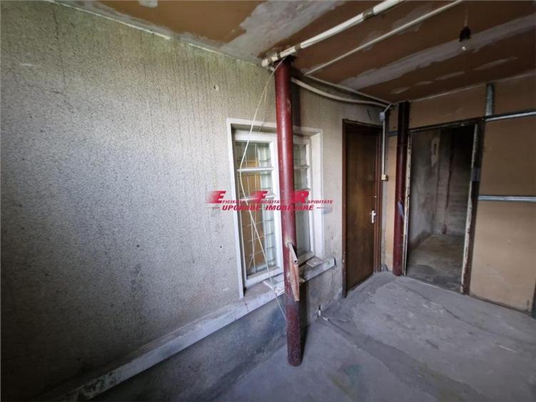 EFR UPGRADE - Casa veche de renovat si teren de vanzare zona Bucurestii Noi Piat - 16