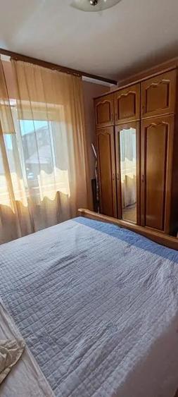 Apartament 3 camere, etajul 1/4, Radauti - 8