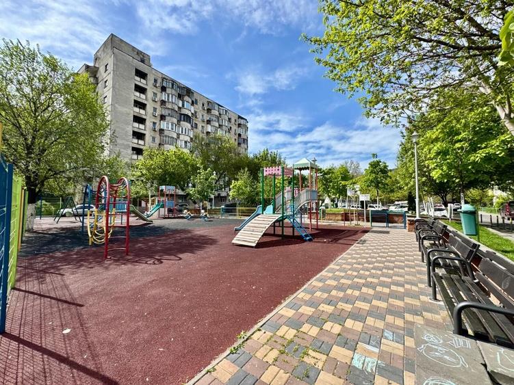 Apartament 3 camere | Decomandat | Complet mobilat | Piața Chirigiu - 25