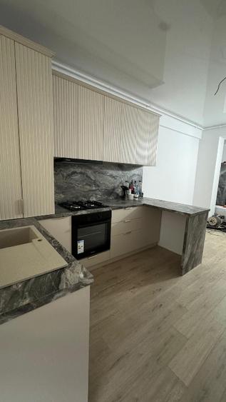 Tomis Nord/Universitate 2 camere +parcare,prima inchiriere, totul nou - 1