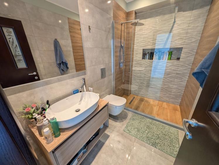 Casa premium 5 camere 141 mp Tunari | 0 comision | Vedere panoramica spre lac - 20