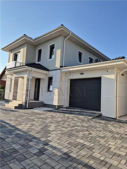 DUMBRAVITA - VILA DE LUX - 5 CAMERE - TEREN 1000 MP - GARAJ - POZITIE EXCELENTA - 1