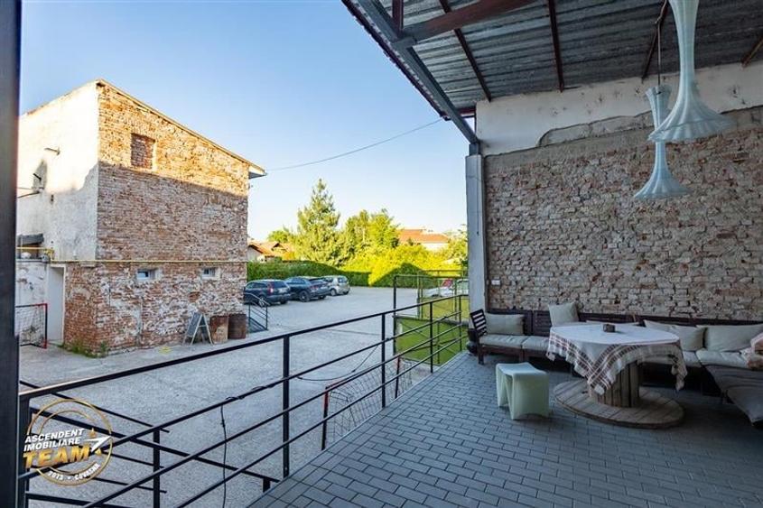 FILM!Spatiu comercial,ideal:centru educational,evenimente,magazin etc, Central,T - 3