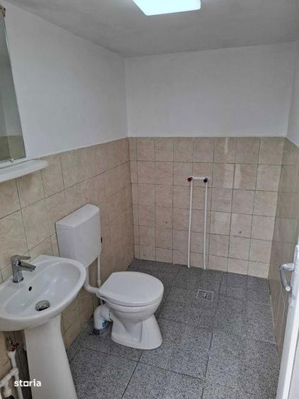 Casa/Spatiu de inchiriat - 7