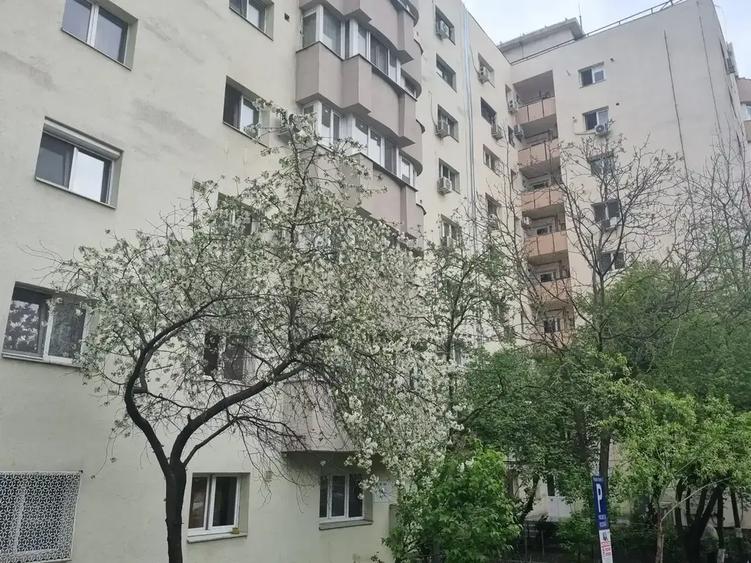 Apartament 3 camere, Decomandat, Bucătărie separată | Nerva Traian - 10