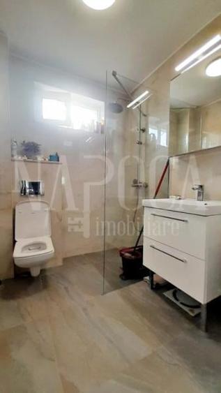 Casa 8 camere de vanzare in Luna de Sus - 7