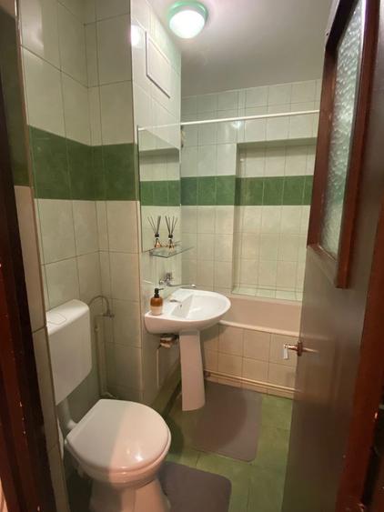 Inchiriez apartament o camera zona Gara Billa - 5