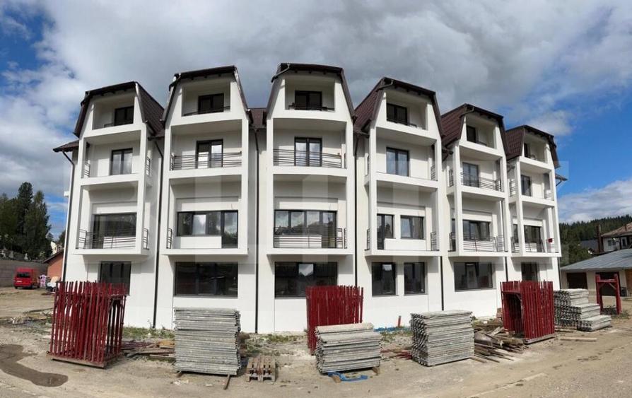 Apartament 3 camere, semidecomandat, 72 mp utili, oras Vatra - 1