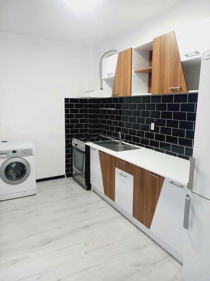 Inchiriez ap cu 2 camere in bloc nou in sfantu ilie - 7