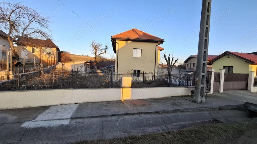 3 Case la pret de una, com. Baciu, sat Salistea Noua, CLUJ - 5