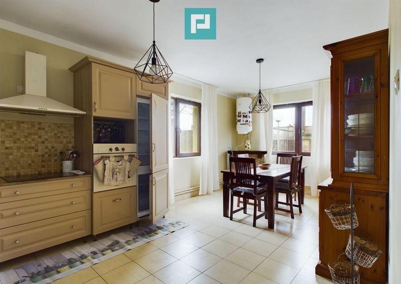 Casa in Cartierul Verde - 5