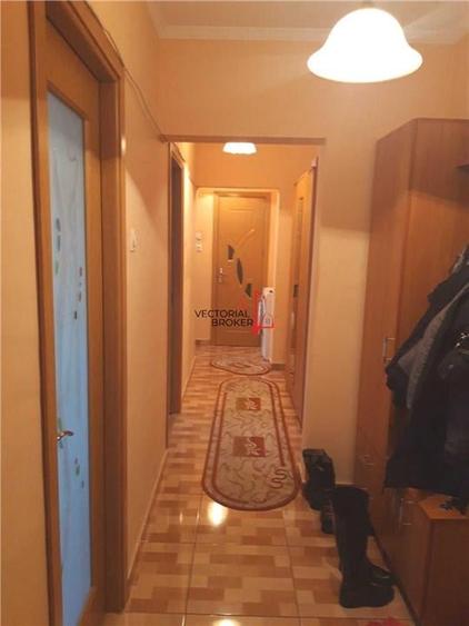 Apartament decomandat la et.2/10, vedere panoramica pe parcul TEI - 8