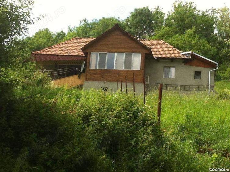 Casa 90 mp cu pamant 2650 mp de vanzare - 2