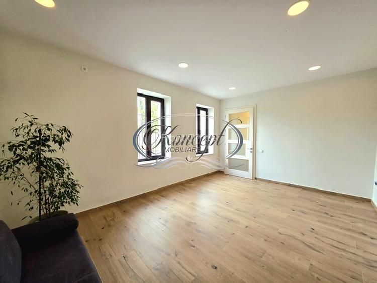 Spatiu stradal renovat integral ideal birou sau servicii