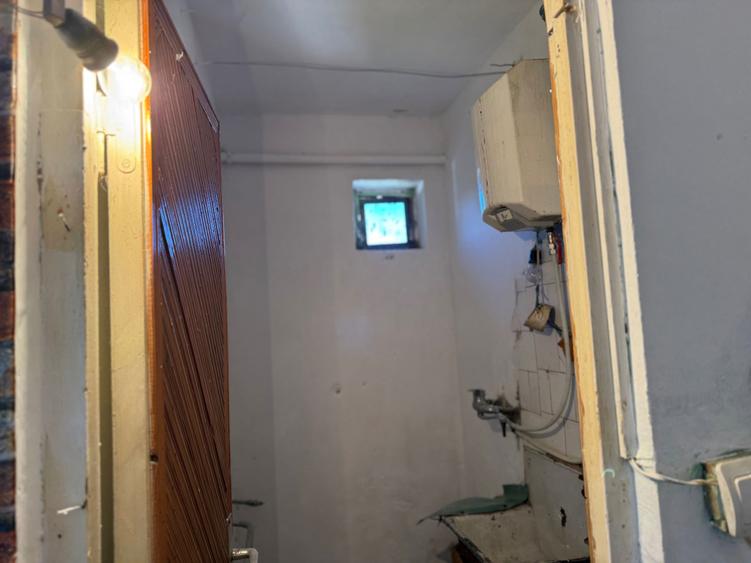 Vand garsoniera in bloc de Apartamente , Zona Centrala - 1