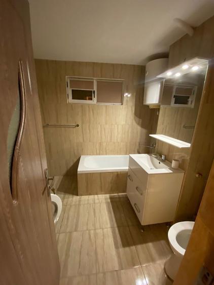 Inchiriez apartament 2 camere - 1