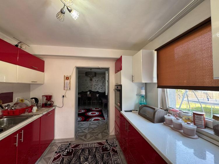 Vila 6 camere cu piscina- se accepta schimb cu apartament + diferenta - 7