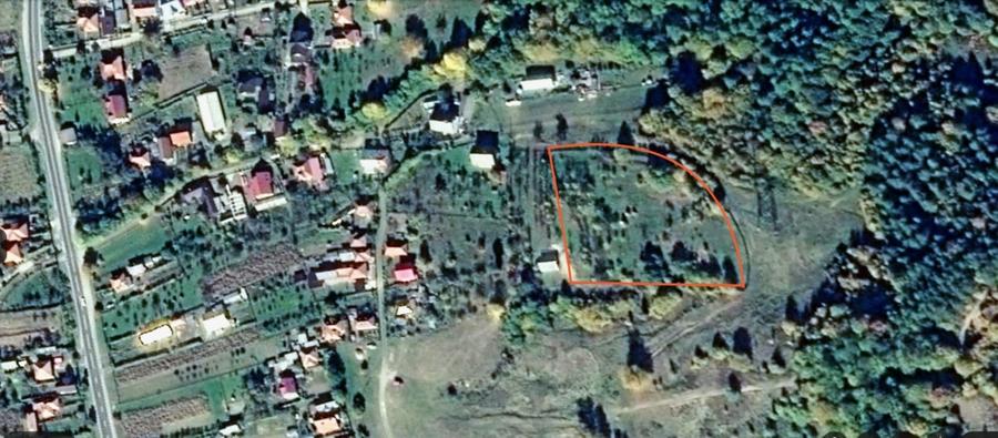 Teren deal, vedere lac Zigoneni, la padure si izlaz, utilitati, acces A1 - 2