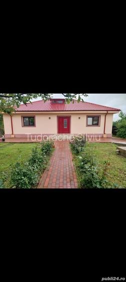 Vind casa mobilata Petre?ti