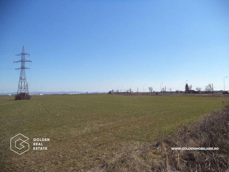 Teren extravilan 16.055 mp, zona CET - 1