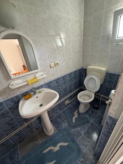 Garsoniera la curte Predeal - 3