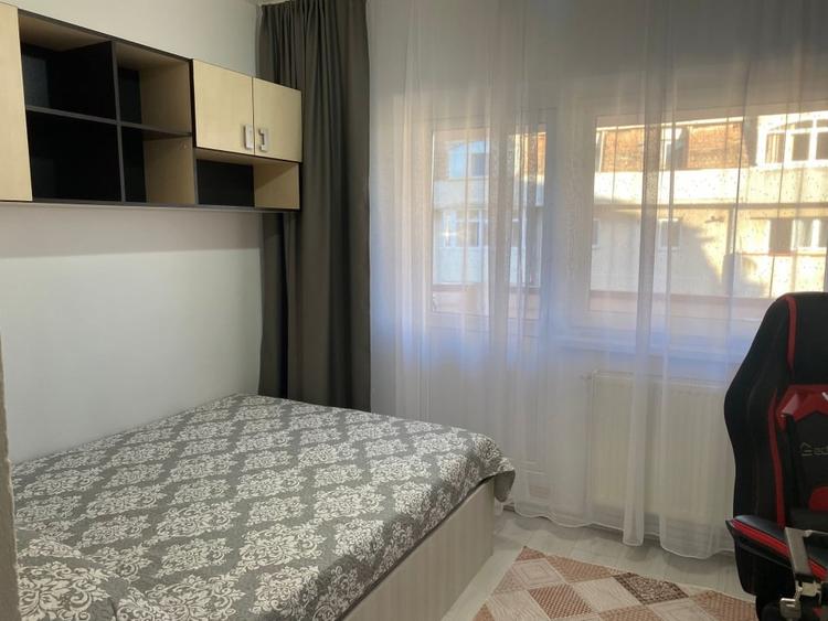 Chirie - Apartament 4 camere, etaj intermediar, mobilat utilat modern, Turnisor. - 8