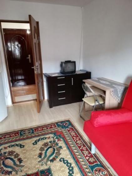 Proprietar inchiriez garsonieră 21 mp în Blascovici. - 3