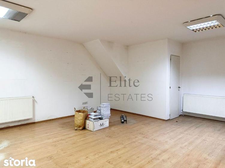 Spatiu cu 4 birouri cu teren de 3000mp - 3