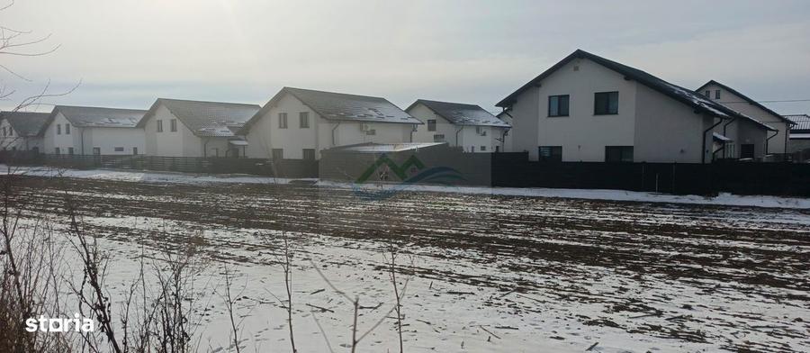 Teren de 1000 mp, în Frătăuții Noi