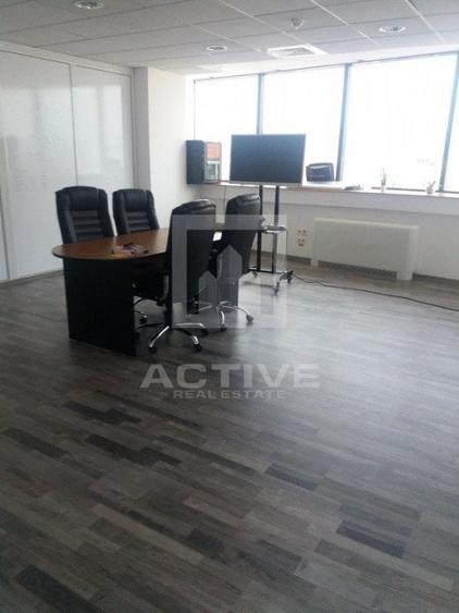 Spatiu de birouri zona Centrala - 1