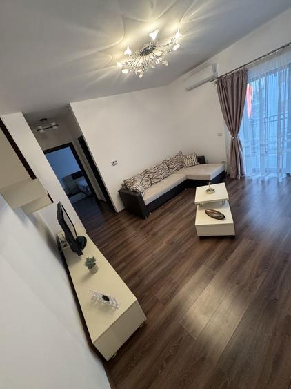 Proprietar inchiriez apartament cochet si spatios - 2