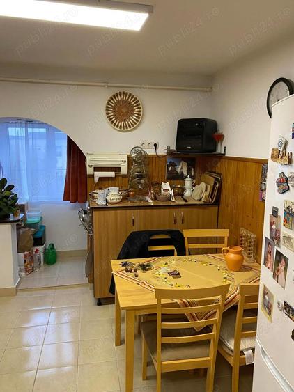 Apartament 2 camere , Micro 17 , decomandat , 63.000 euro neg. - 9