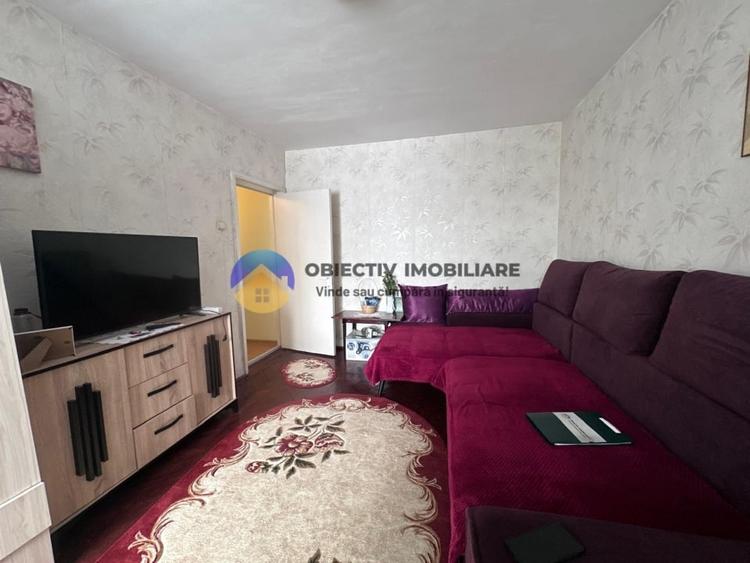 Apartament de vanzare – 2 camere, cartier Precista, etaj 4 - 1