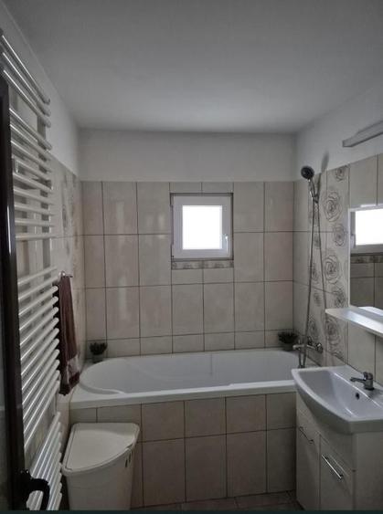 Apartament cu 3 camere Intre Lacuri decomandat 66 mp - 8