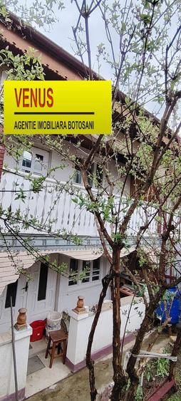 Duplex cu 4 camere cu Teren 305 Mp în Central