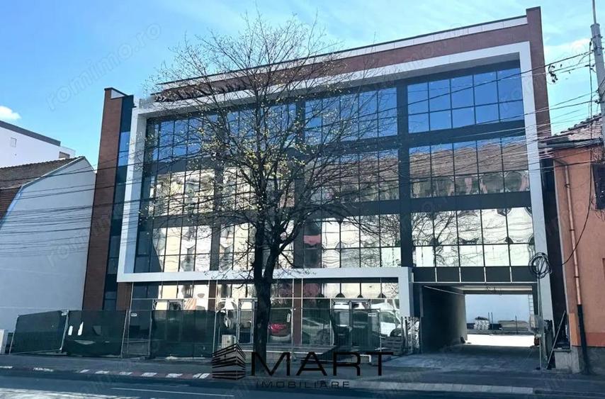 Cladire birouri 1500mp + 80 locuri de parcare Centru Sibiului - 1