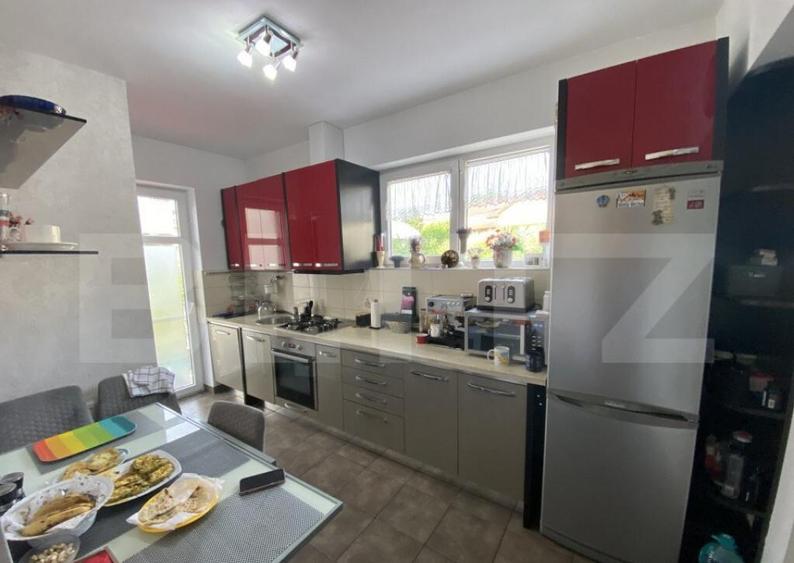 Casa de vanzare, mobilata si utilata, 4 camere, Zona Central - 10