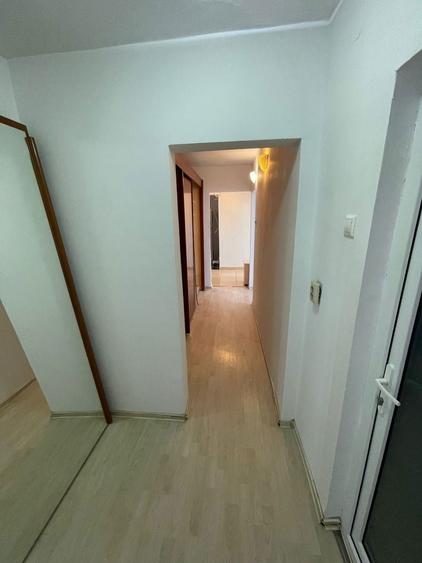 Inchiriez apartament 2 camere zona garii - 7