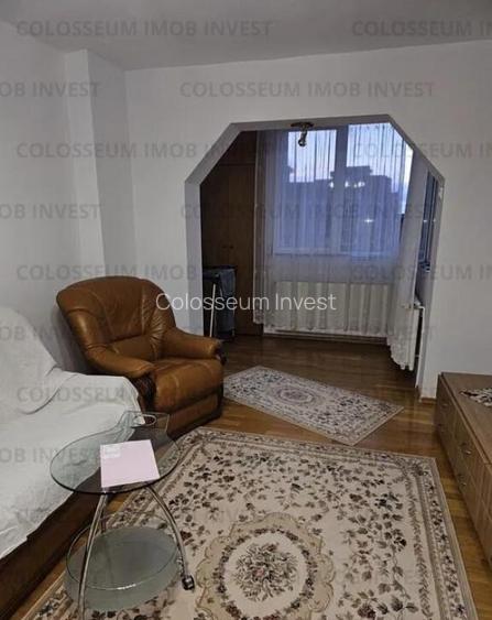 Apartament 2 camere semidecomandat - zona Racadau
