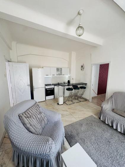 Apartament cu 3 camere UNIRI - 5