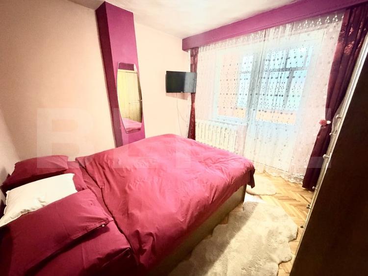 Apartament cu 3 camere decomandat, mobilat în Cugir