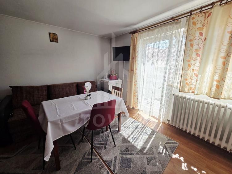 Apartament cu 3 camere decomandat, mobilat în Sub Arini