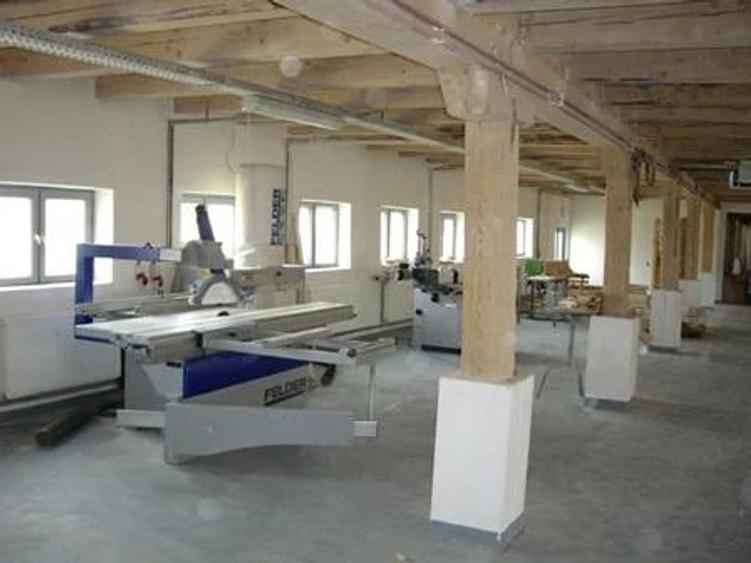 Spațiu comercial, de 1,800 mp, în Sângeorgiu de Mureș