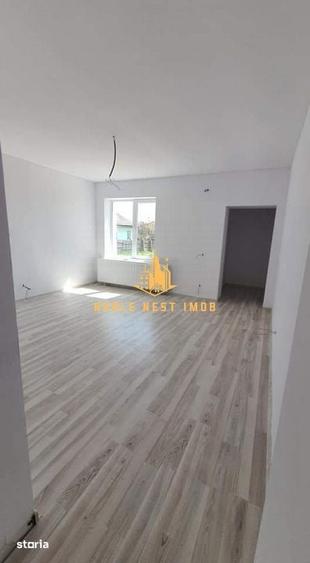 Casă cu 4 camere cu Teren 1158 Mp în Leordeni