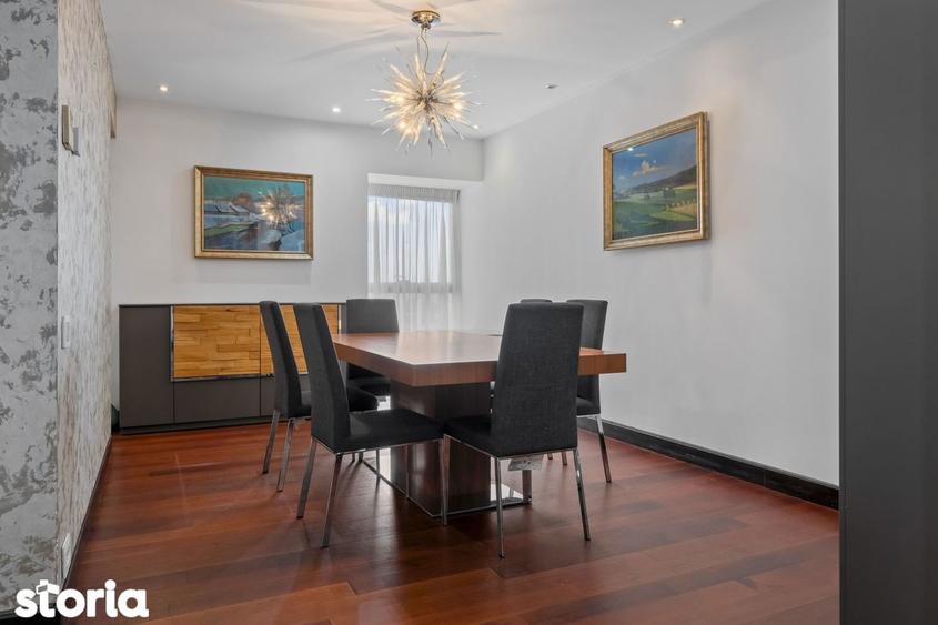 Apartament cu 4 camere, mobilat în Central